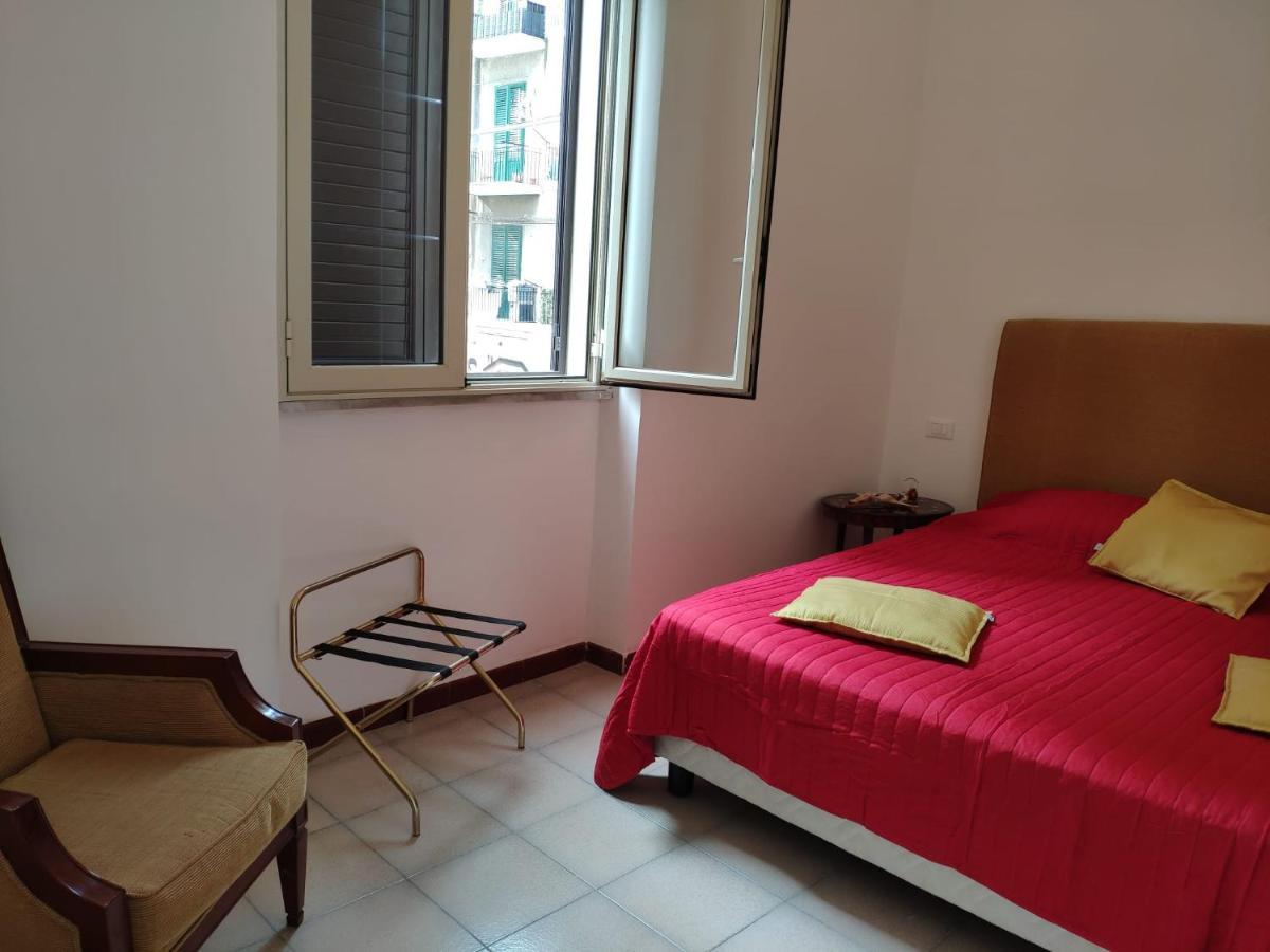 Il Regno Delle Due Sicilie I Apartment Palermo Bagian luar foto