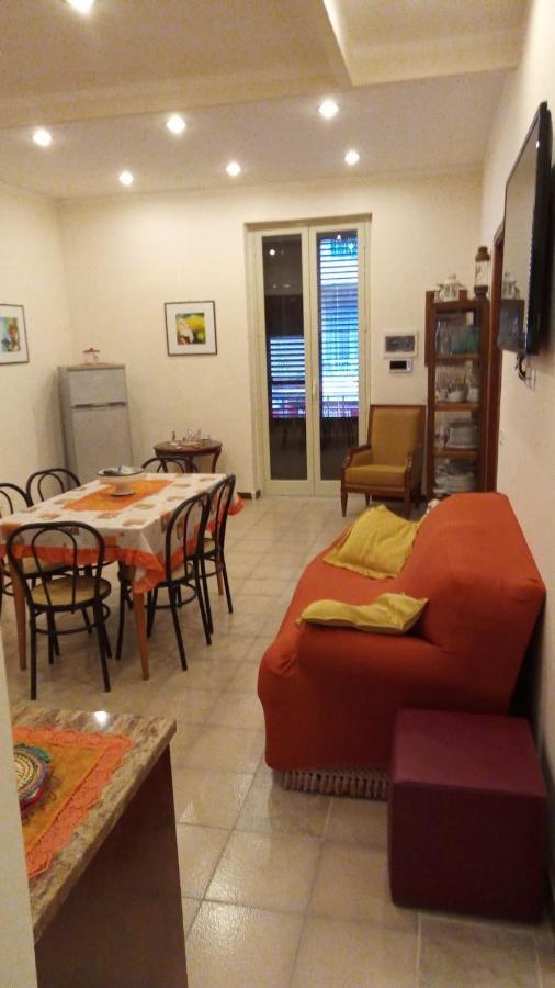 Il Regno Delle Due Sicilie I Apartment Palermo Bagian luar foto