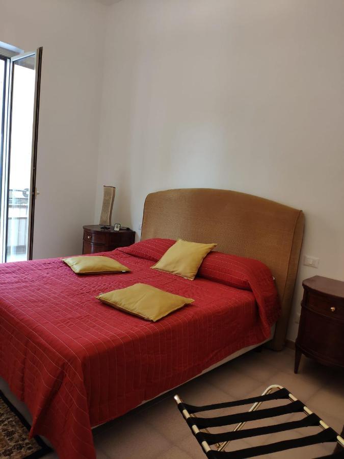 Il Regno Delle Due Sicilie I Apartment Palermo Bagian luar foto